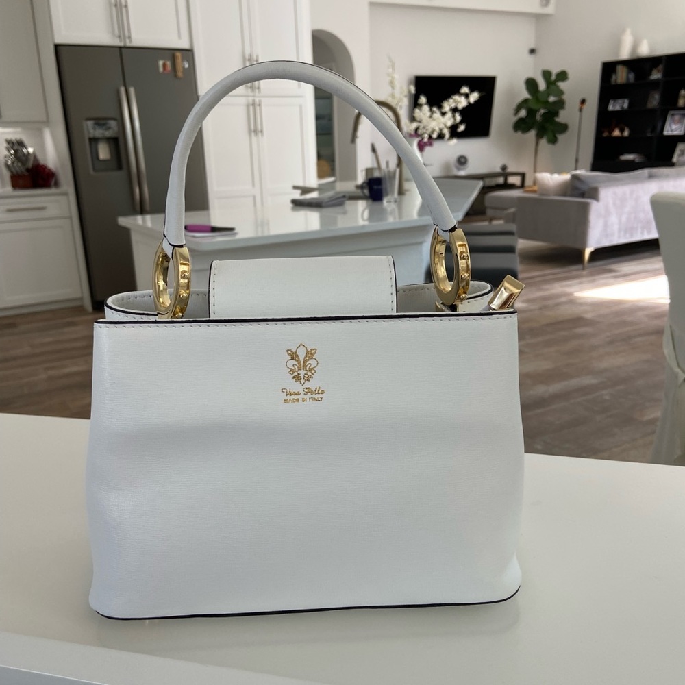 Leather handbag white